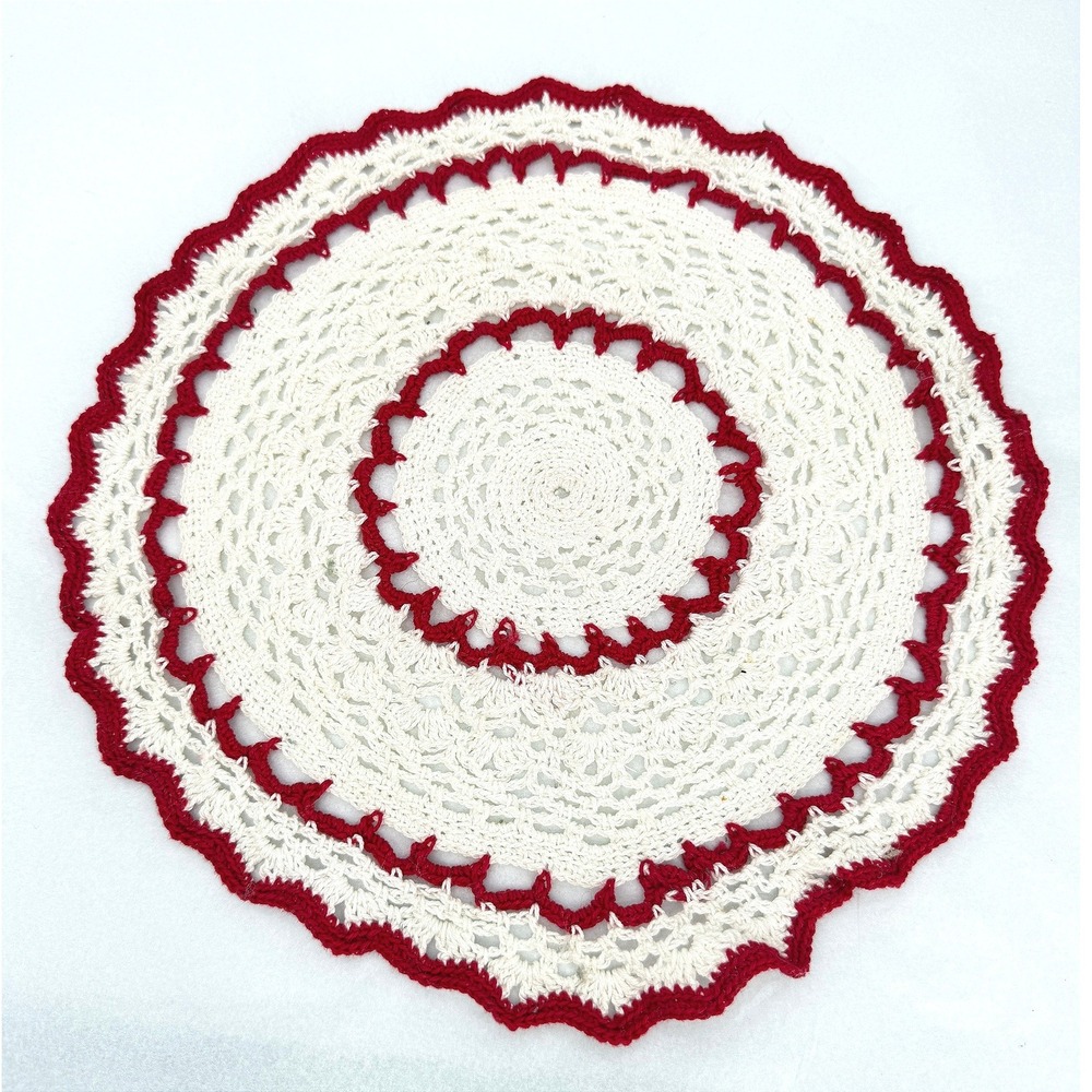 Round Doily Crocheted Red White Scalloped Edge Openwork Lace Pattern 10"